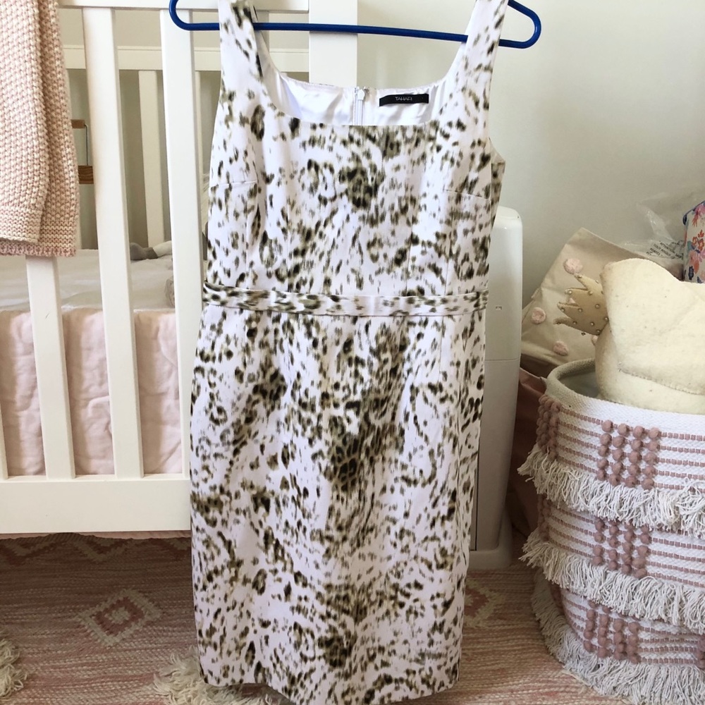 Tahari dress (nwot)